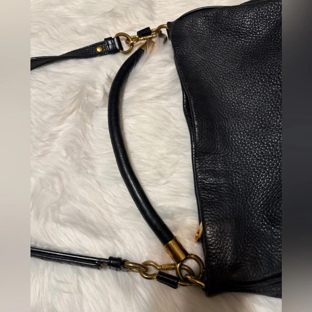 Marc Jacobs Hobo Black Pebbled Leather Bag with Gold Hardware - Picture 2 of 13
